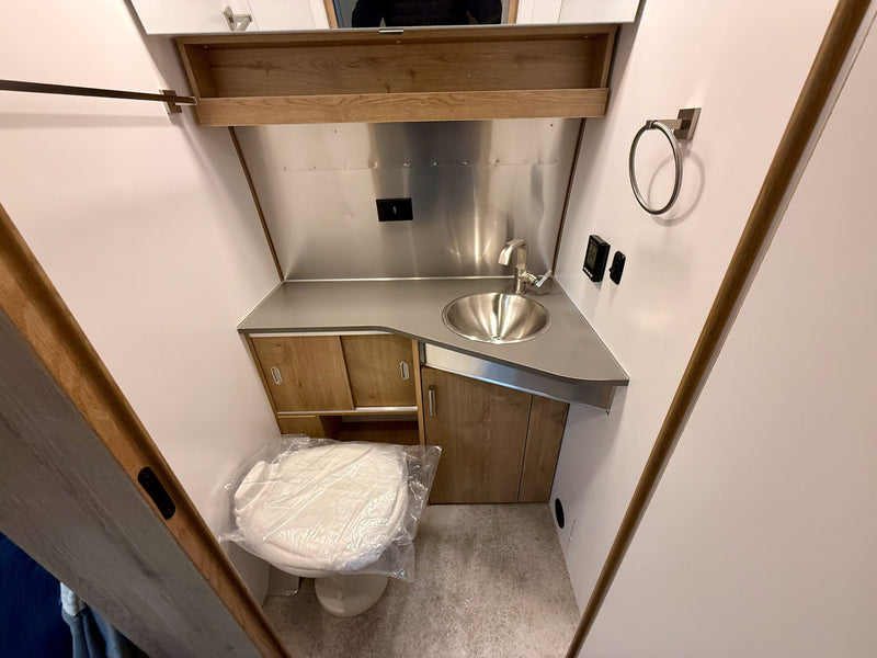 2024 Airstream Trade Wind 25FBT