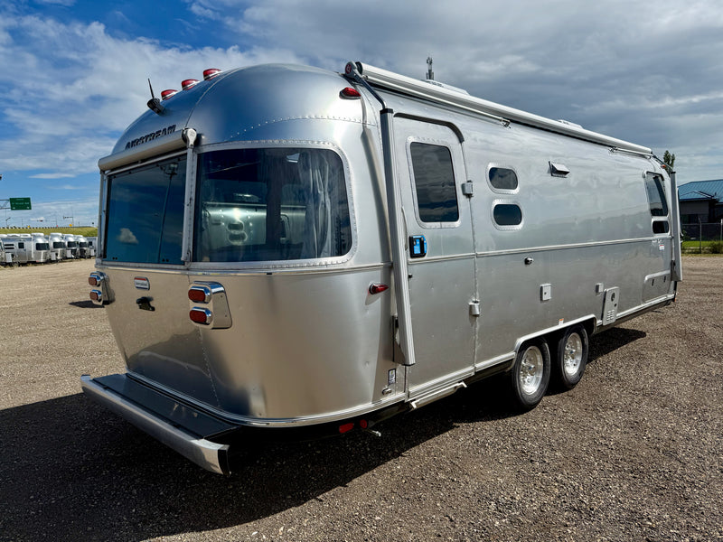 2025 Airstream International 27FBT