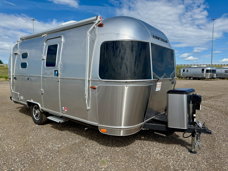 2025 Airstream Caravel 20FB