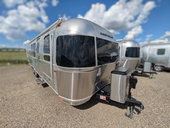 2024 Airstream Flying Cloud 30FB Bunk