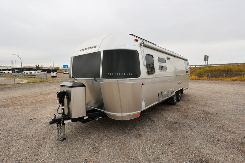 2025 Airstream Pottery Barn 28RBQ