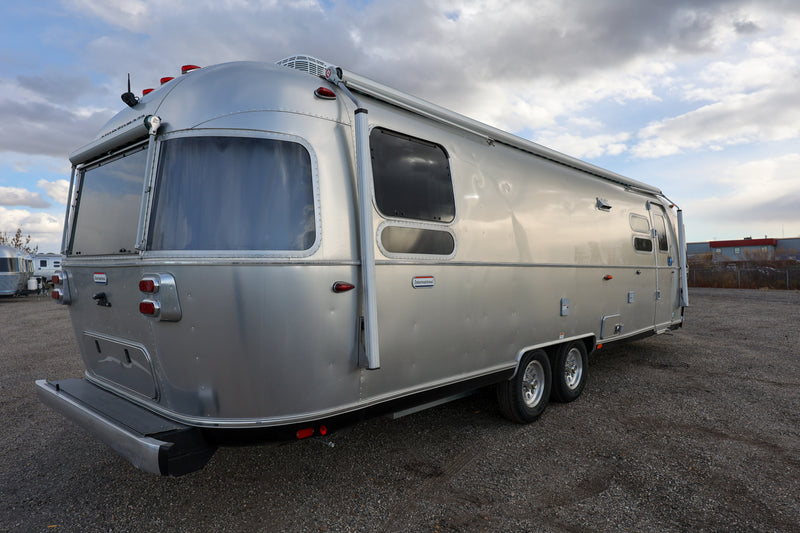 2025 Airstream International 30RBQ