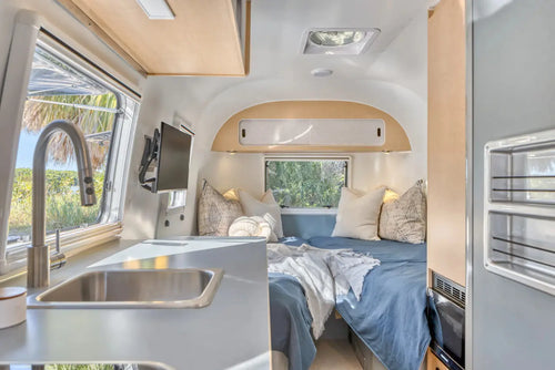 Interior that adapts