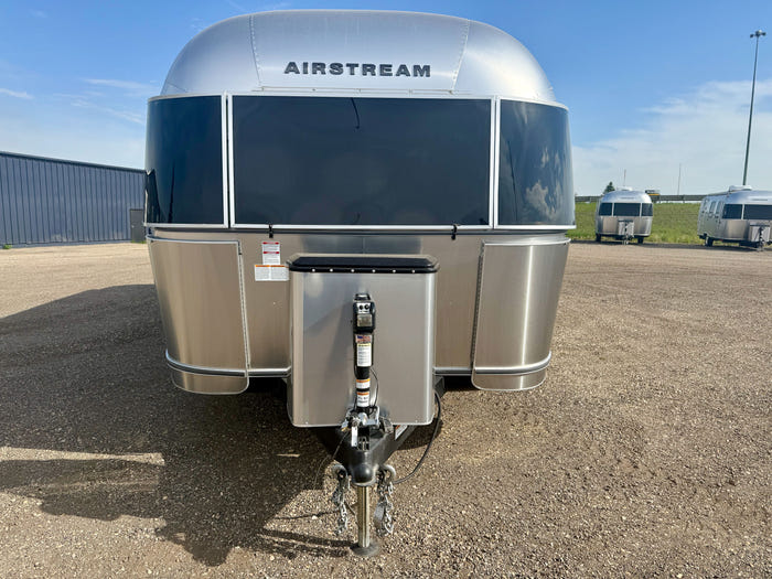 
Used 2024 Airstream Trade Wind 25FB Travel Trailer - Terracotta Exterior - River Oak Interior - VIN: 1STJVYJ27RJ573006 - Stock #RP1005