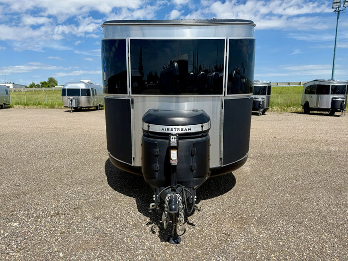 
Used 2026 Airstream Basecamp 20XE Travel Trailer - VIN: 1SMG4DD10TJ209943 - Stock #R40029A