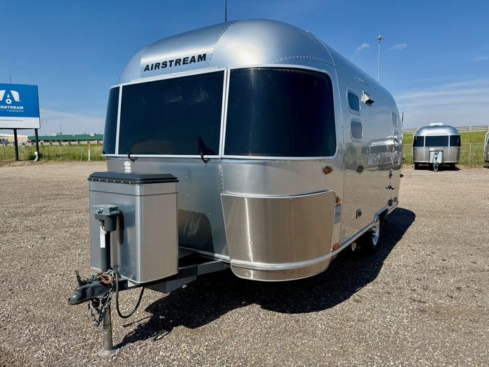 
Used 2008 Airstream Safari 19CB Travel Trailer - VIN: 1STCPAA168J522404 - Stock #R50015A