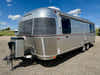 
New 2026 Airstream Stetson 27FBT Travel Trailer - Stetson/6666 Exterior - Stetson/6666 Interior - VIN: 1STTFYL20TJ579143 - Stock #R60023