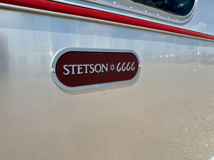 
New 2026 Airstream Stetson 27FBT Travel Trailer - Stetson/6666 Exterior - Stetson/6666 Interior - VIN: 1STTFYL20TJ579143 - Stock #R60023