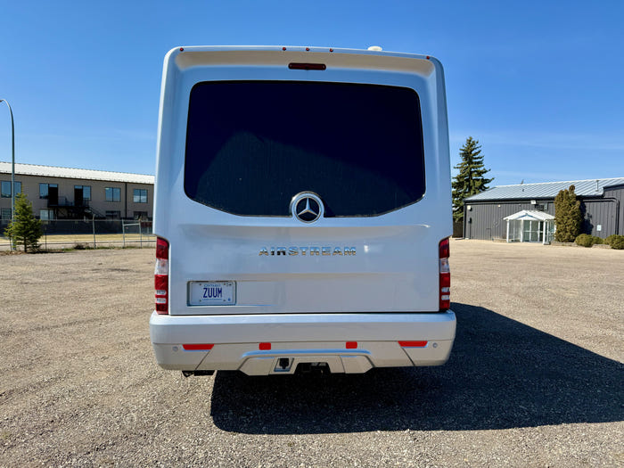
Used 2021 Airstream Atlas MURPHY Suite Touring Coach - Silver Exterior - Lux White Interior - VIN: 1B9KUWH22MJ306470 - Stock #RC1000