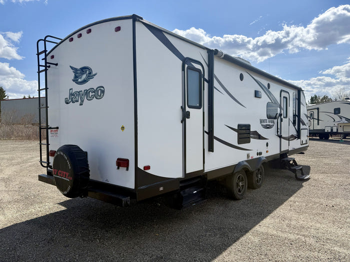 
Used 2016 Airstream White Hawk 28DSBH Travel Trailer - VIN: 1UJBJ0BP8G14C0444 - Stock #R60009A