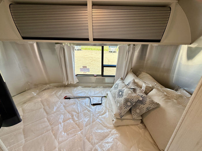 
New 2026 Airstream Bambi 16RB Travel Trailer - Dune Exterior - White Cypress Interior - VIN: 1STHMAC19TJ579975 - Stock #R60028