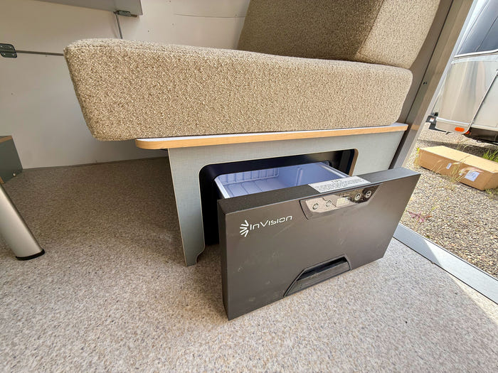 
New 2026 Airstream World Traveler 22RB Travel Trailer - Sagebrush Exterior - Tailored Linen Interior - VIN: 1STGHTF10TJ579385 - Stock #R60024