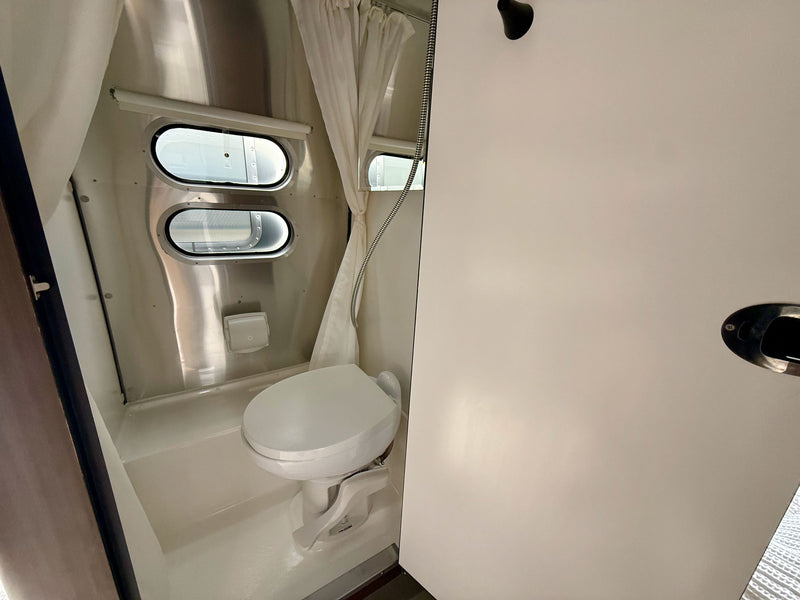 2020 Airstream Caravel 16RB