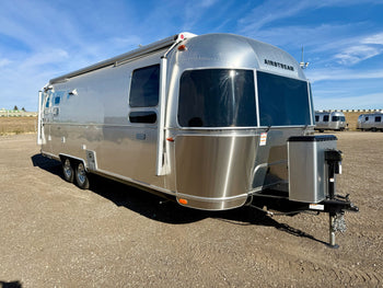 2021 Airstream Globetrotter 27FB