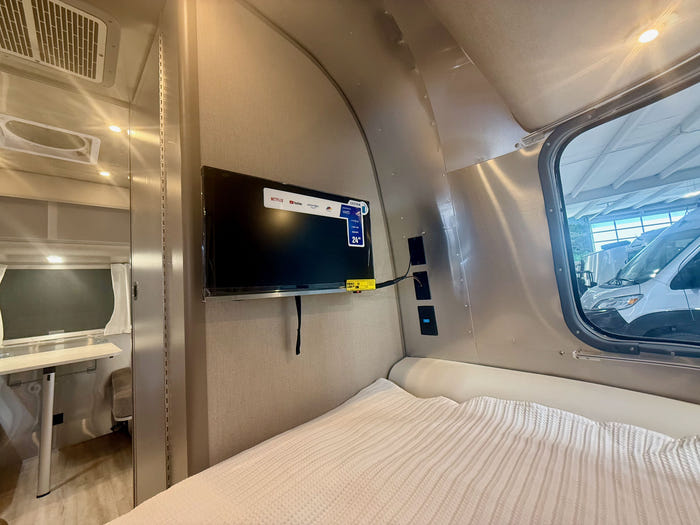 2026 Airstream Caravel 16RB