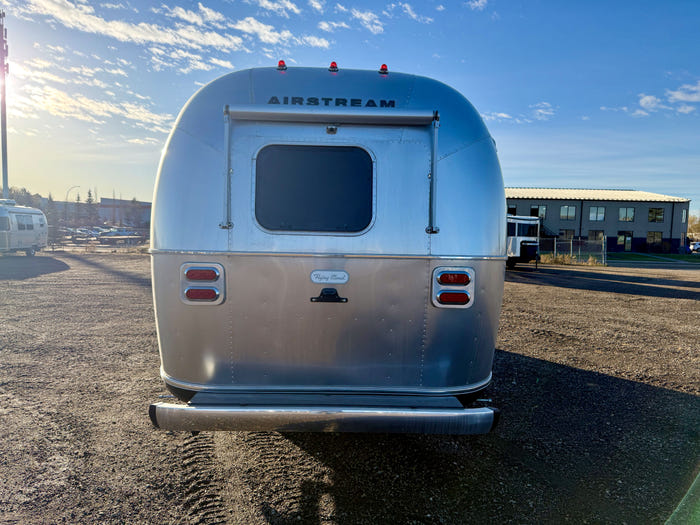 2026 Airstream Flying Cloud 23FBT