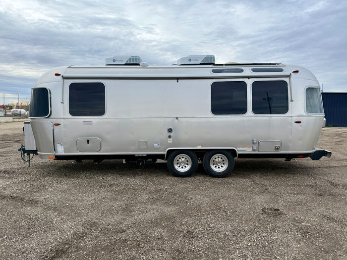 2026 Airstream International 25FBT