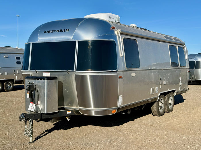 2026 Airstream Trade Wind 25FBQ