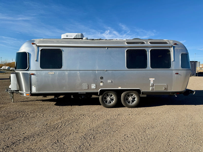 2026 Airstream Trade Wind 25FBQ