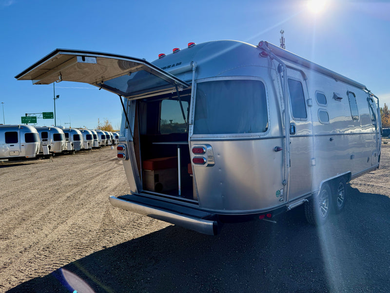 2026 Airstream Trade Wind 25FBQ