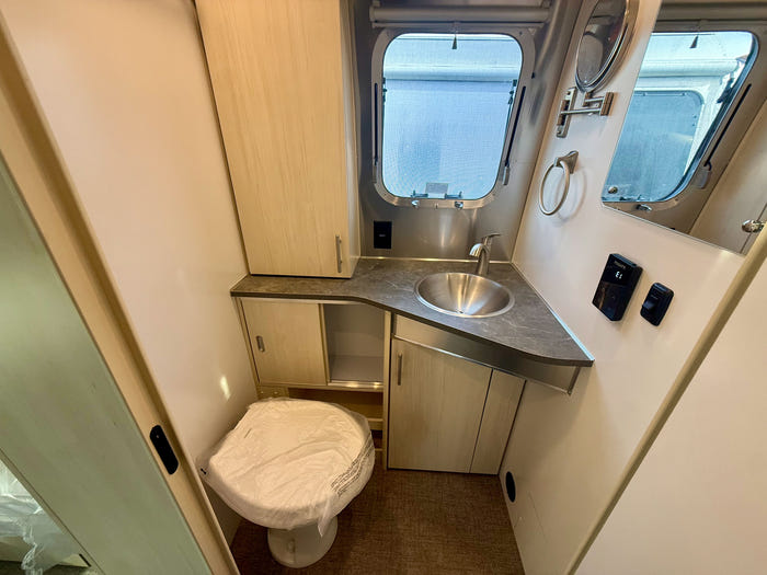 
New 2026 Airstream Flying Cloud 25FB Travel Trailer - Seattle Mist Exterior - Sunlit Maple Interior - VIN: 1STJ9YJ27TJ579965 - Stock #R60031
