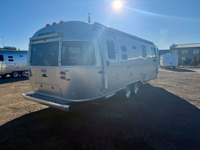 
New 2026 Airstream Globetrotter 27FB Travel Trailer - Dublin Slate (D/D) Exterior - Black Walnut Interior - VIN: 1STTNYL20TJ579971 - Stock #R60033