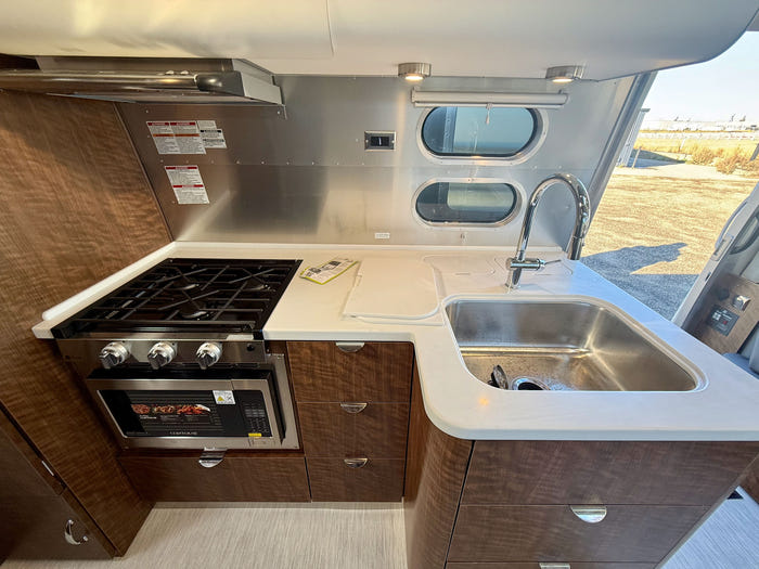 
New 2026 Airstream Globetrotter 27FB Travel Trailer - Dublin Slate (D/D) Exterior - Black Walnut Interior - VIN: 1STTNYL20TJ579971 - Stock #R60033