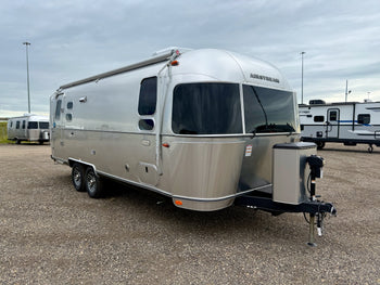 2025 Airstream Trade Wind 25FBQ