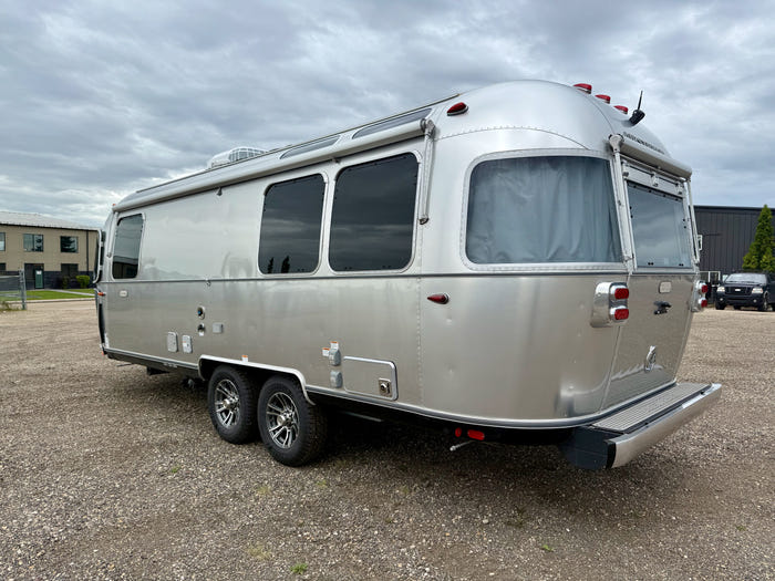 2025 Airstream Trade Wind 25FBQ