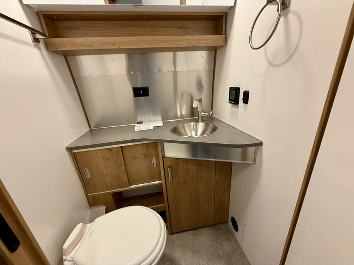 2025 Airstream Trade Wind 25FBQ