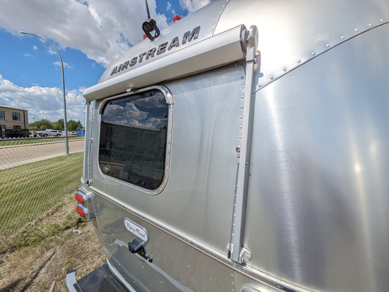 2024 Airstream Flying Cloud 23FB