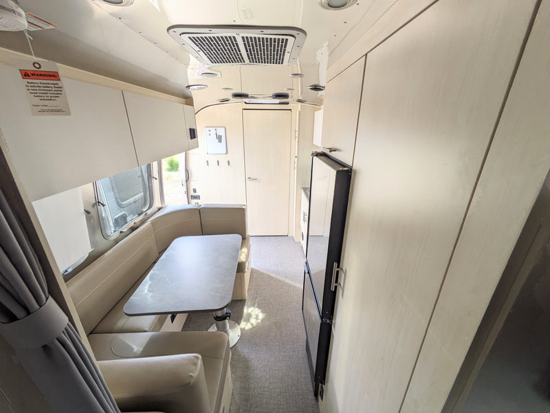 2024 Airstream Flying Cloud 23FB