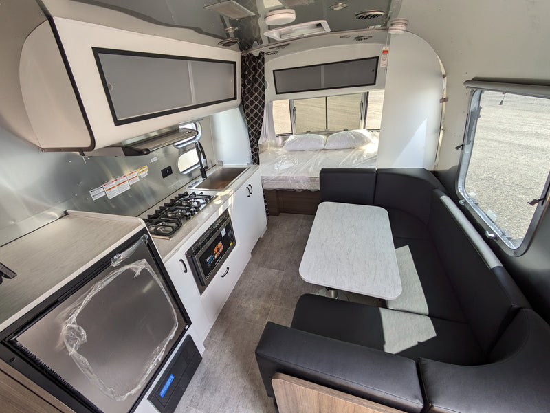 2024 Airstream Caravel 22FB