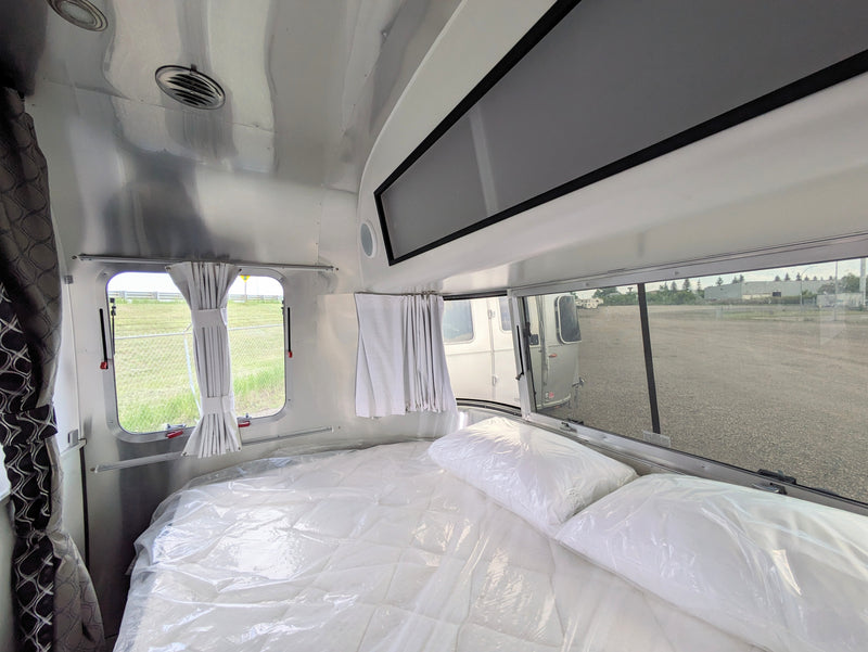 2024 Airstream Caravel 22FB