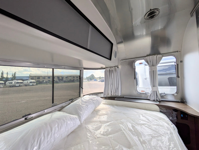 2024 Airstream Caravel 22FB