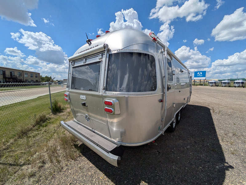 2024 Airstream Flying Cloud 25FB