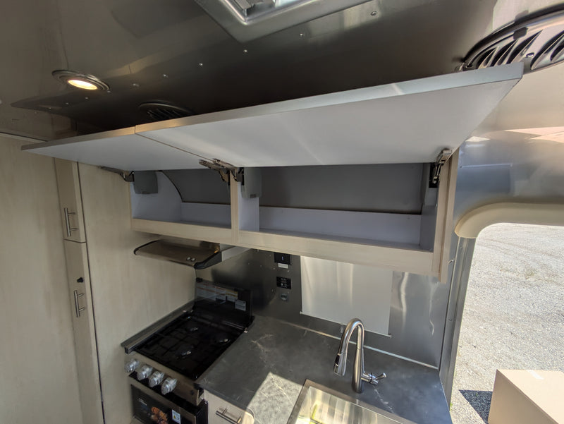 2024 Airstream Flying Cloud 25FB