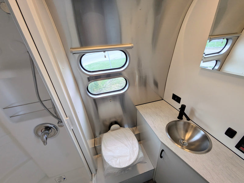 2024 Airstream Caravel 20FB