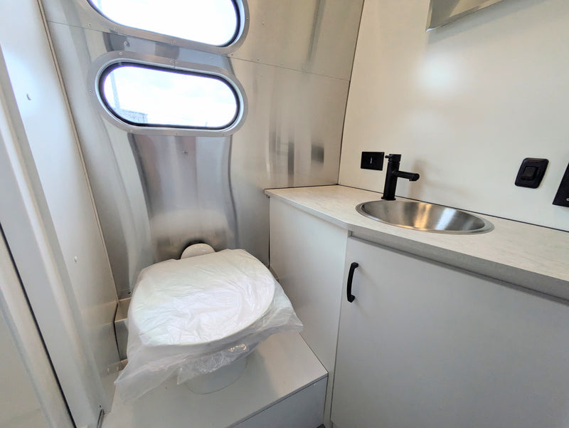 2024 Airstream Caravel 20FB