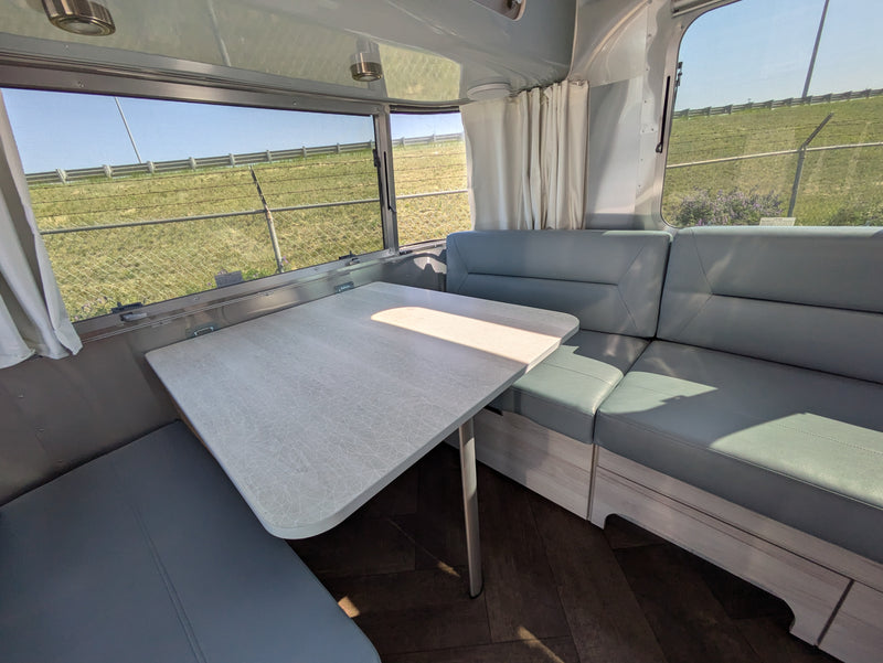 2024 Airstream International 27FB