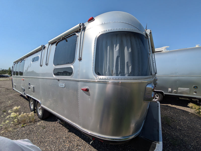 2024 Airstream Globetrotter 30RB