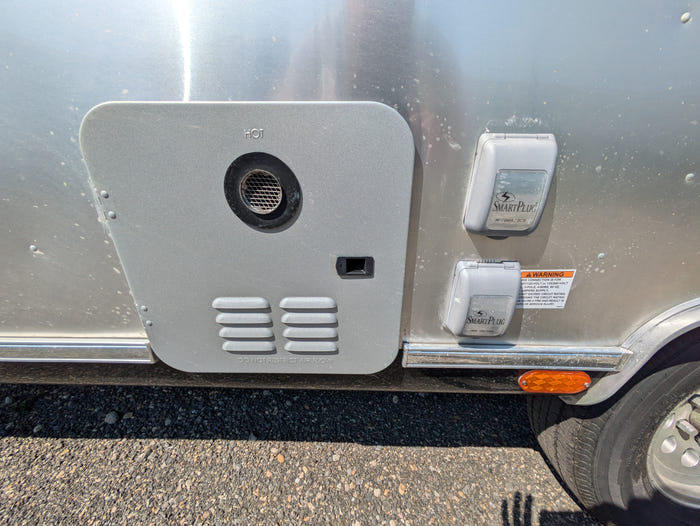 2024 Airstream Globetrotter 30RB