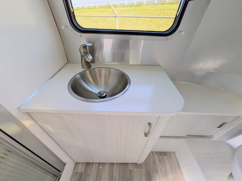 2024 Airstream Bambi 22FB