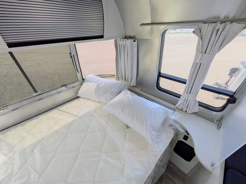 2024 Airstream Bambi 22FB