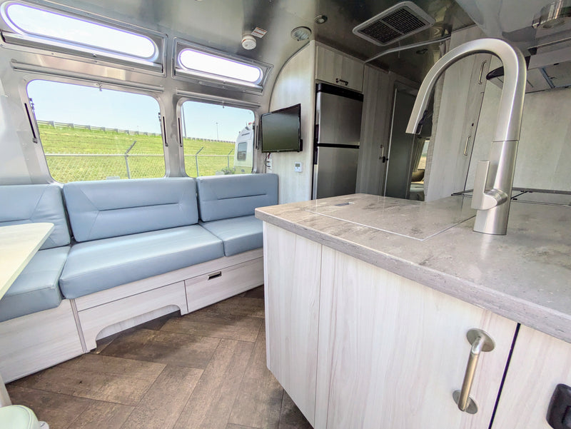 2024 Airstream International 25FB