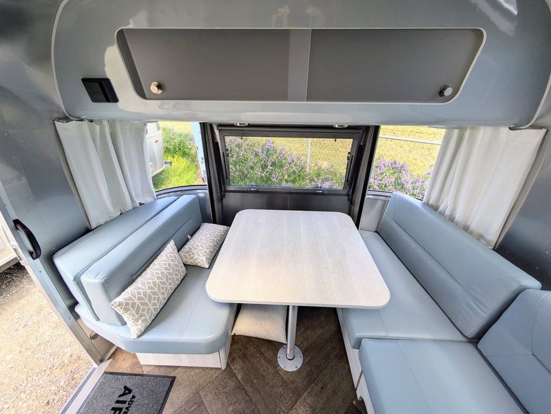 2024 Airstream International 25FB