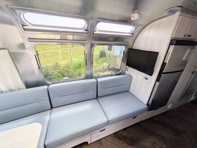 2024 Airstream International 25FB