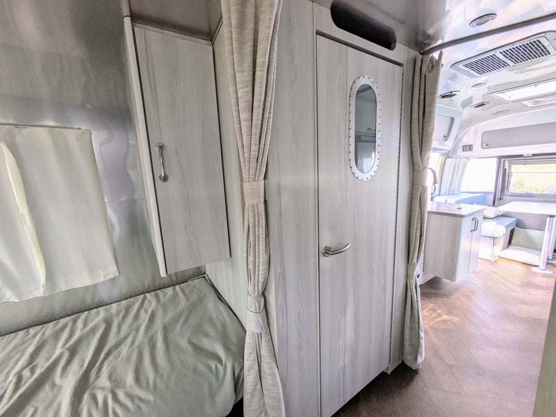 2024 Airstream International 25FB