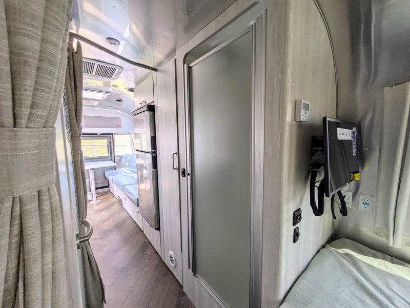 2024 Airstream International 25FB