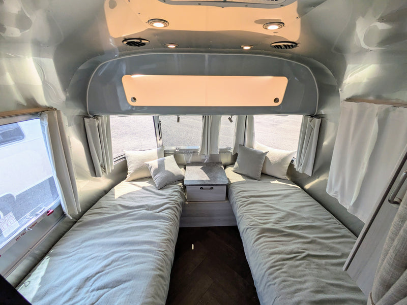 2024 Airstream International 25FB